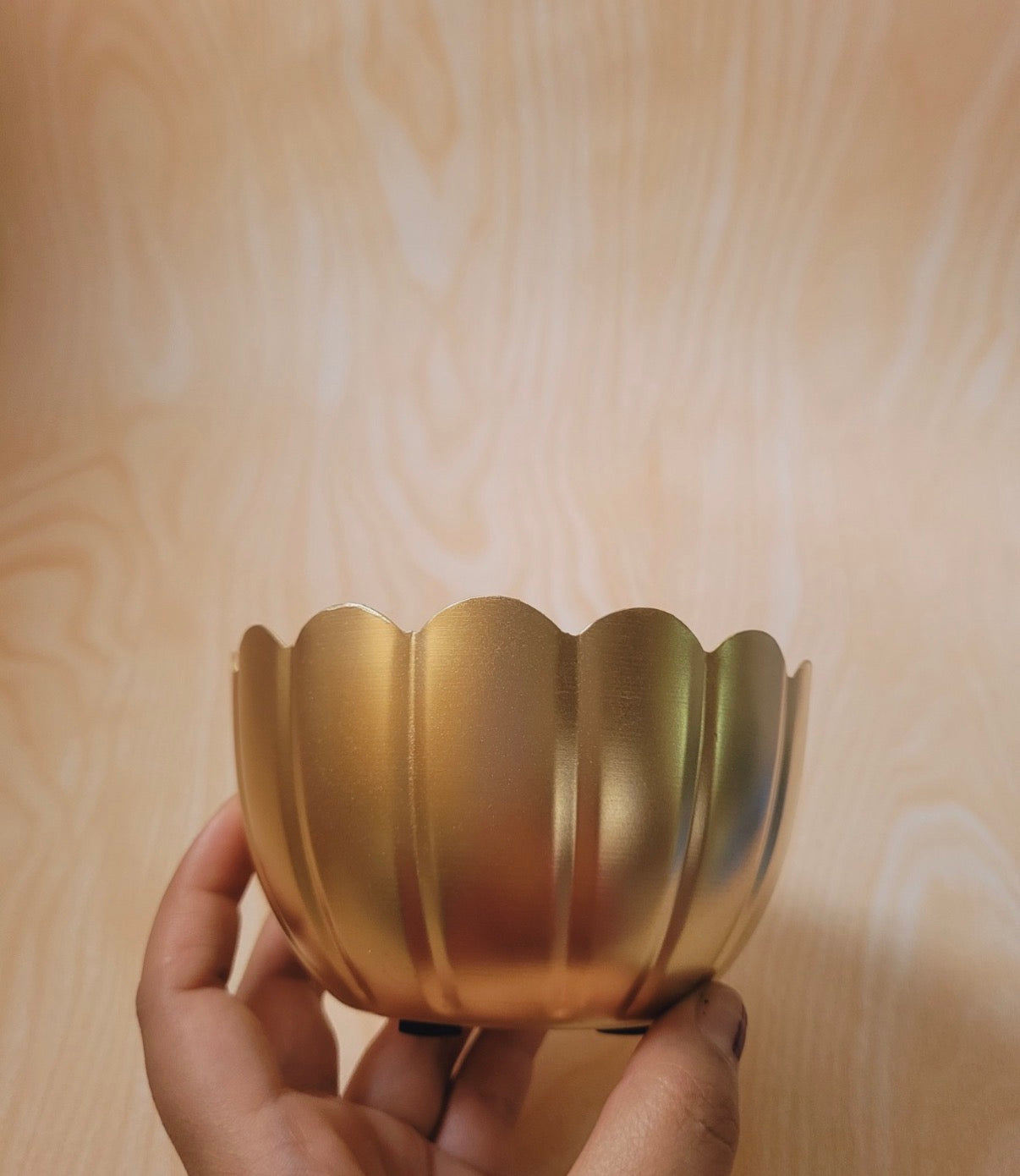 Tulip Urli - 3 inch x 1.8 inch