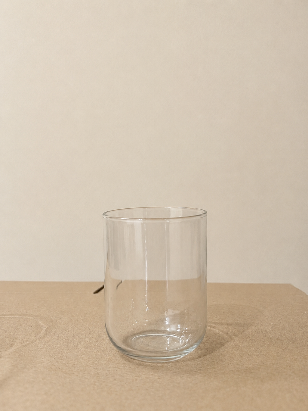 Curved Oval-Cut Glass Candle Tumbler (2.7 x 4 Inch)
