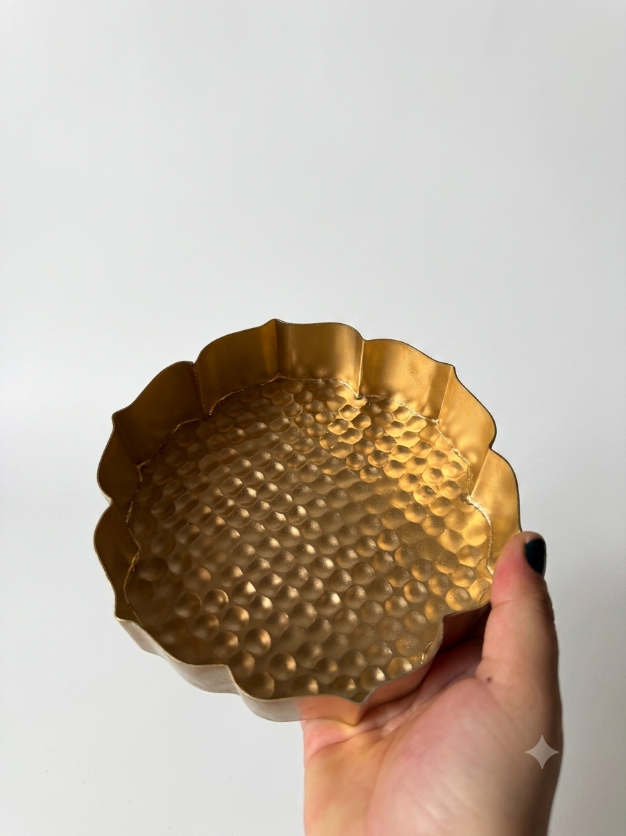 Lotus Plate Urli