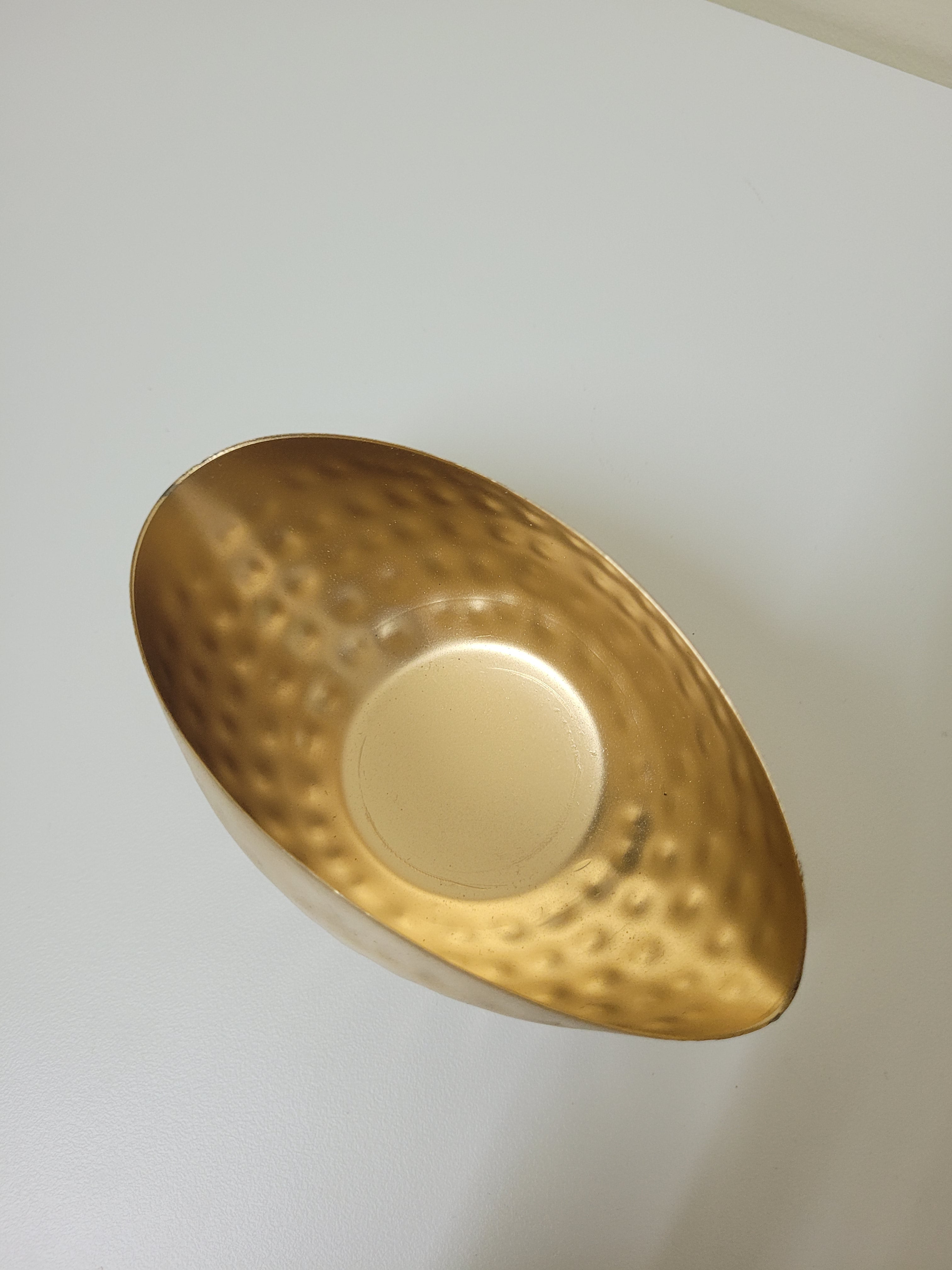 Golden Boat Shape Metal Urli