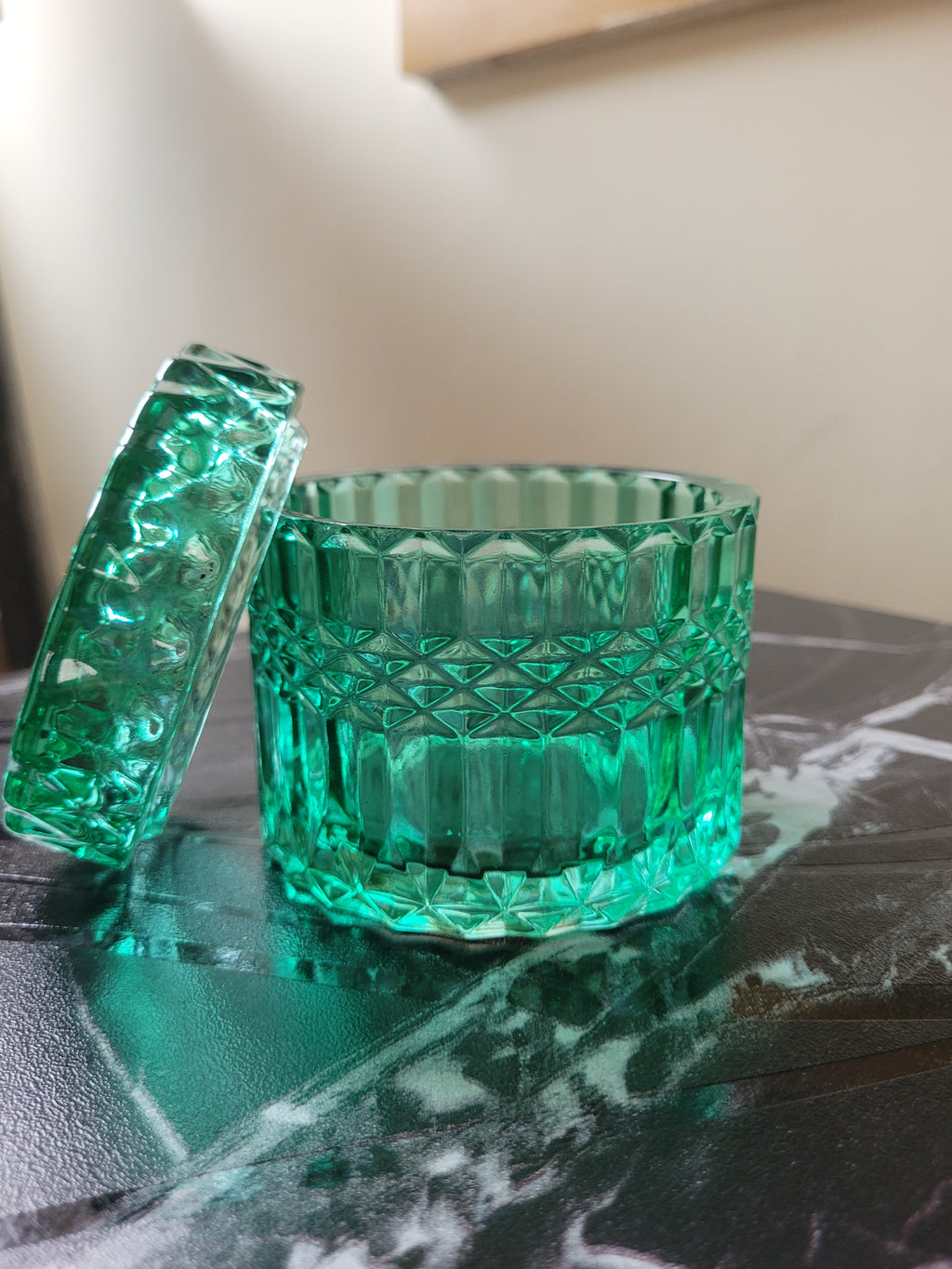 Color Crystal Candle Jar with Lid (3.5 x 3.5 Inch)