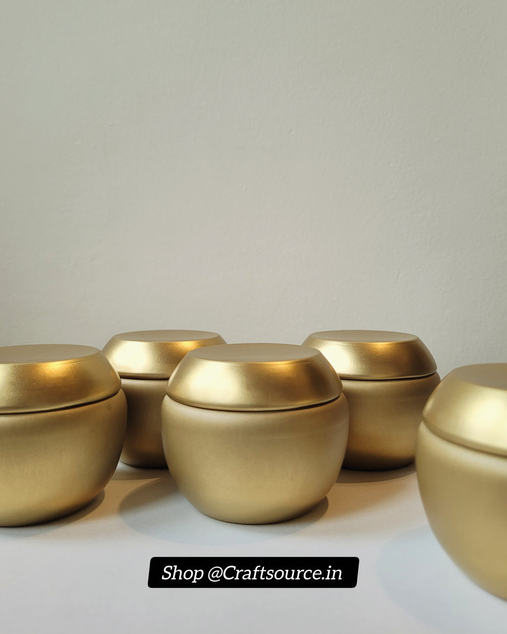 Gold Tin Matki Shaped Candle Jar with Lid (2.5 x 2 Inch)