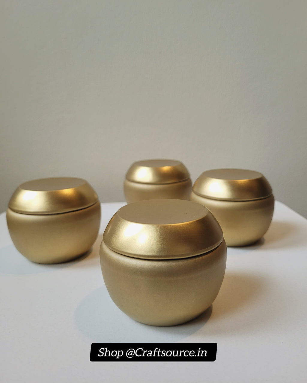 Gold Tin Matki Shaped Candle Jar with Lid (2.5 x 2 Inch)