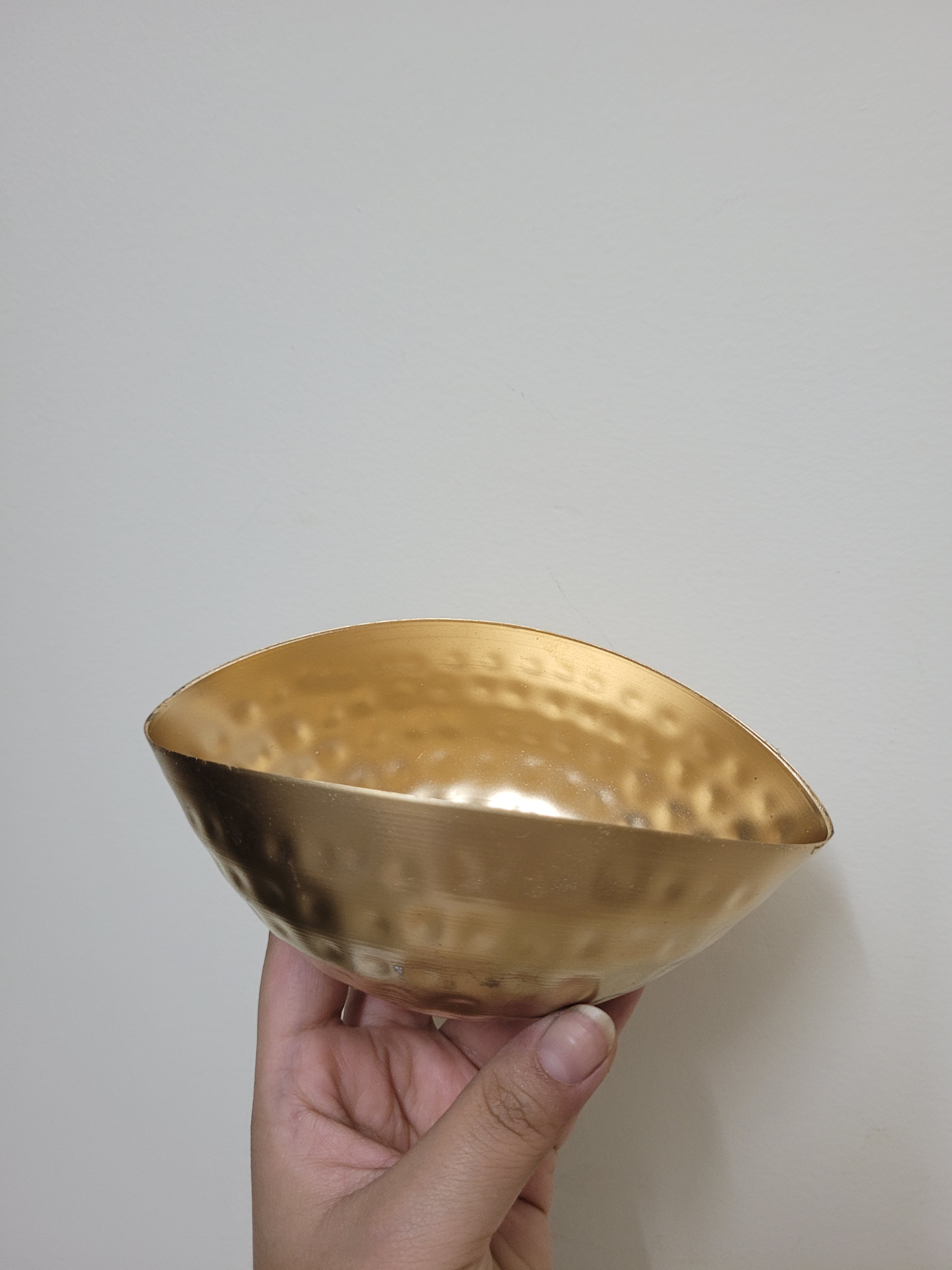 Golden Boat Shape Metal Urli
