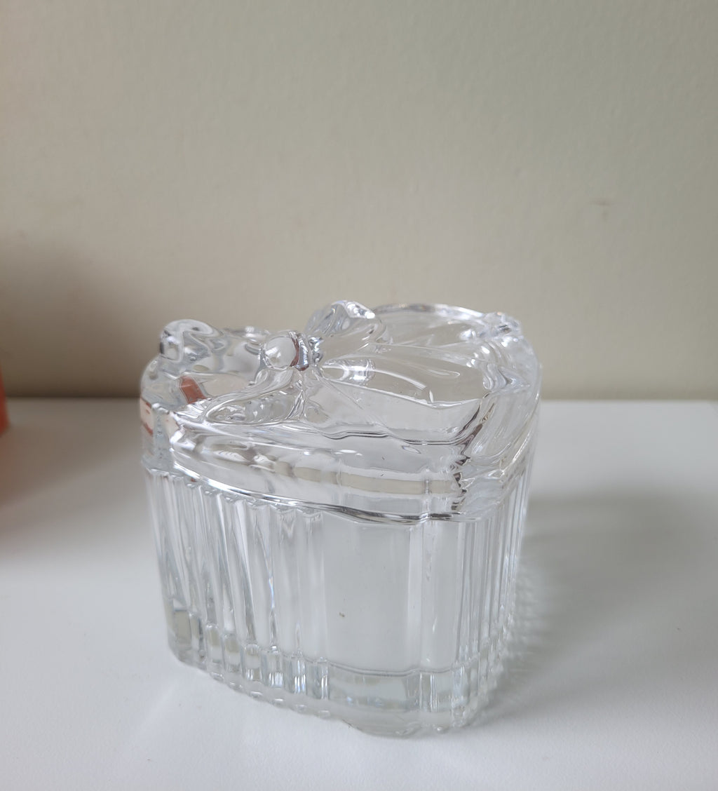 Ribbed Heart Glass Candle Jar with Lid (100ml)